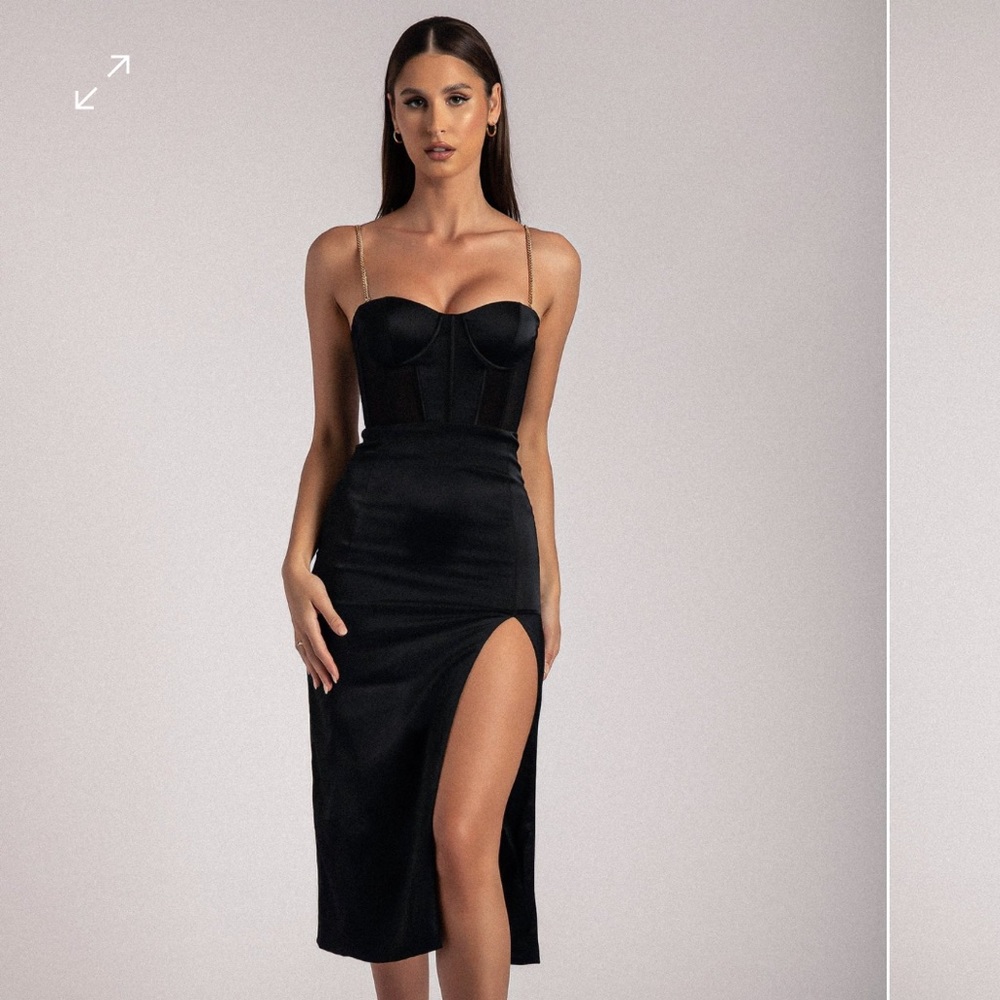MESHKI Talisa Chain Strap Split Corset MIDI Dress in Black